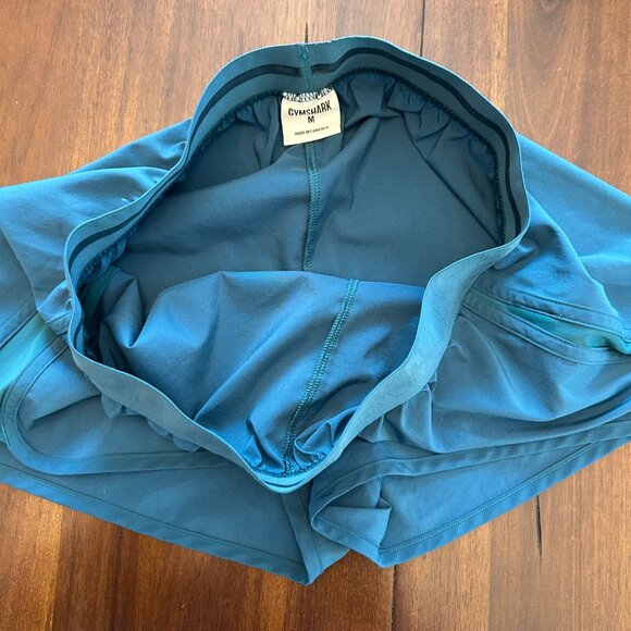 Gymshark Women's Training Loose Fit Shorts Teal Blue Size Medium - Picture 5 of 11